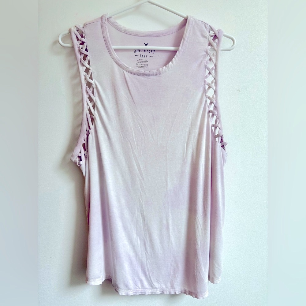 American Eagle Light purple and white Soft and Sexy tank